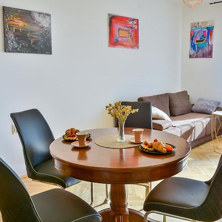 Apartmani Krijesnica Zengg Kültér fotó