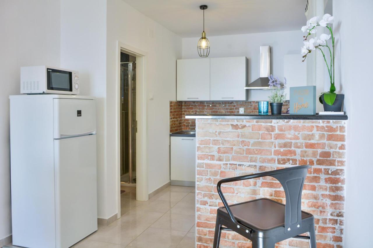 Apartmani Krijesnica Zengg Kültér fotó